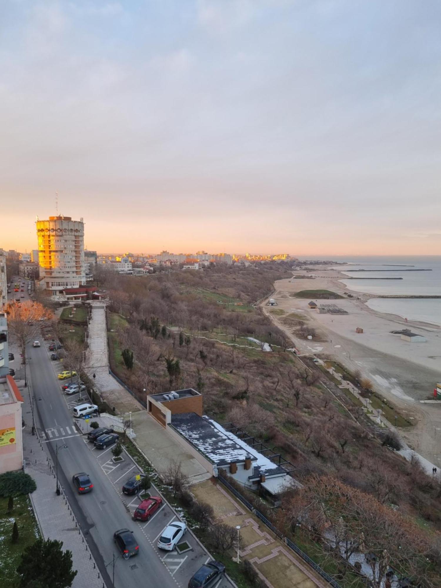 Seaview Residence Constanta Bagian luar foto